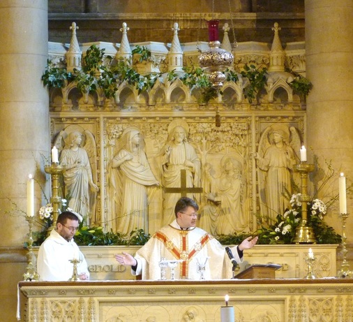 Eucharist at the high altar, Easter Sunday, 2014..